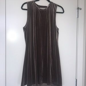 Velour champagne shift dress- never worn!